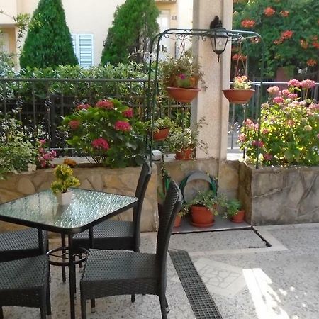 Guest house Villa Castio Petrovac Extérieur photo