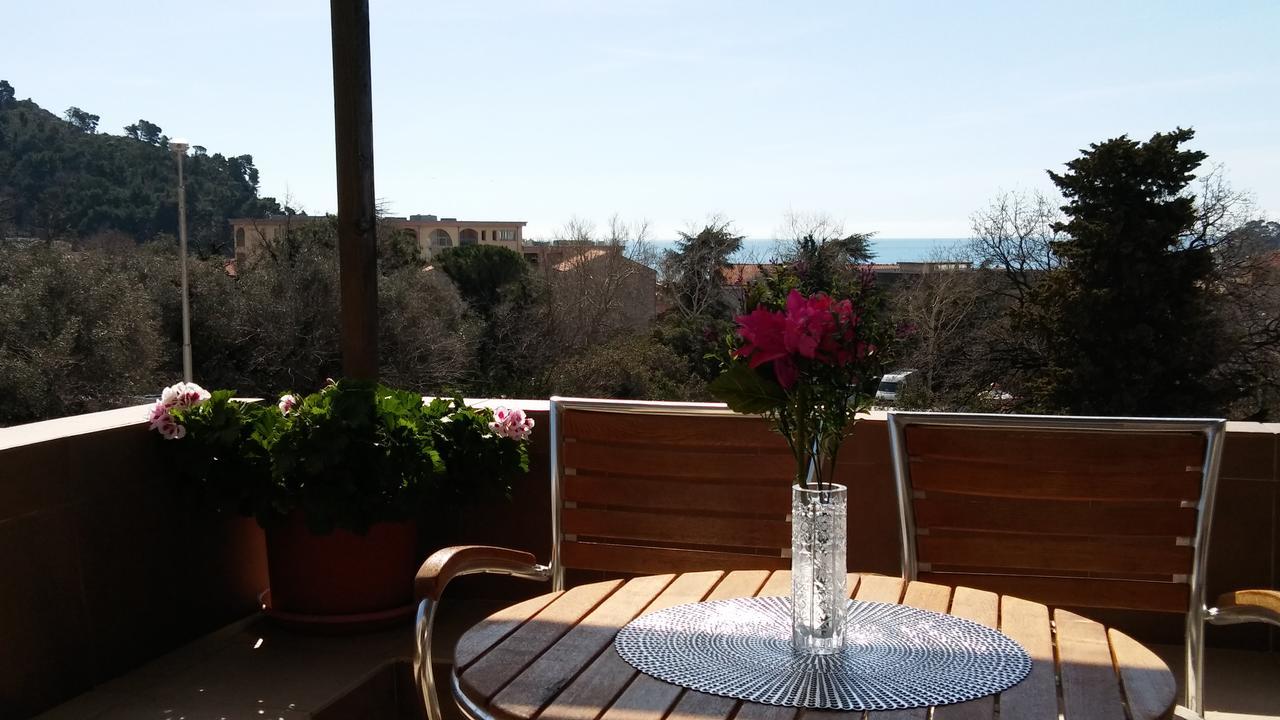 Guest house Villa Castio Petrovac Extérieur photo