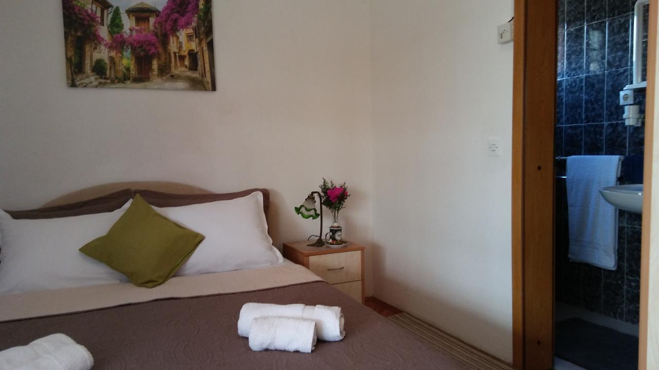 Guest house Villa Castio Petrovac Extérieur photo