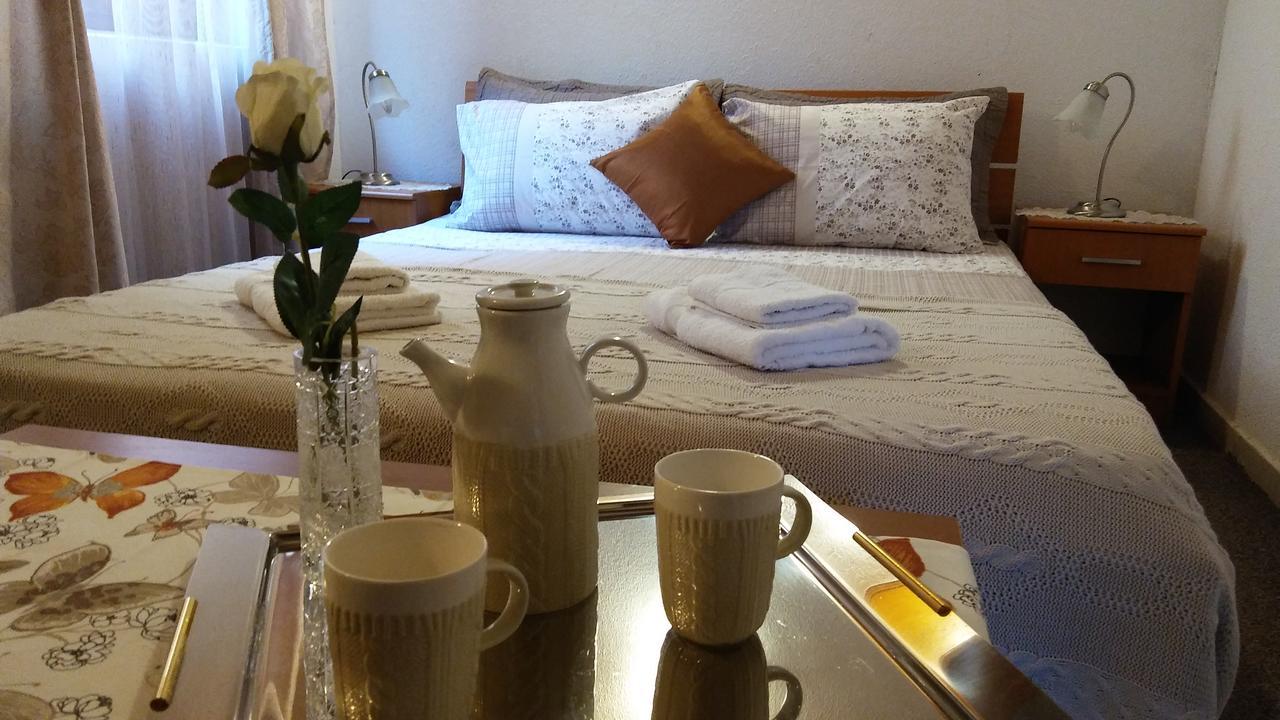 Guest house Villa Castio Petrovac Extérieur photo