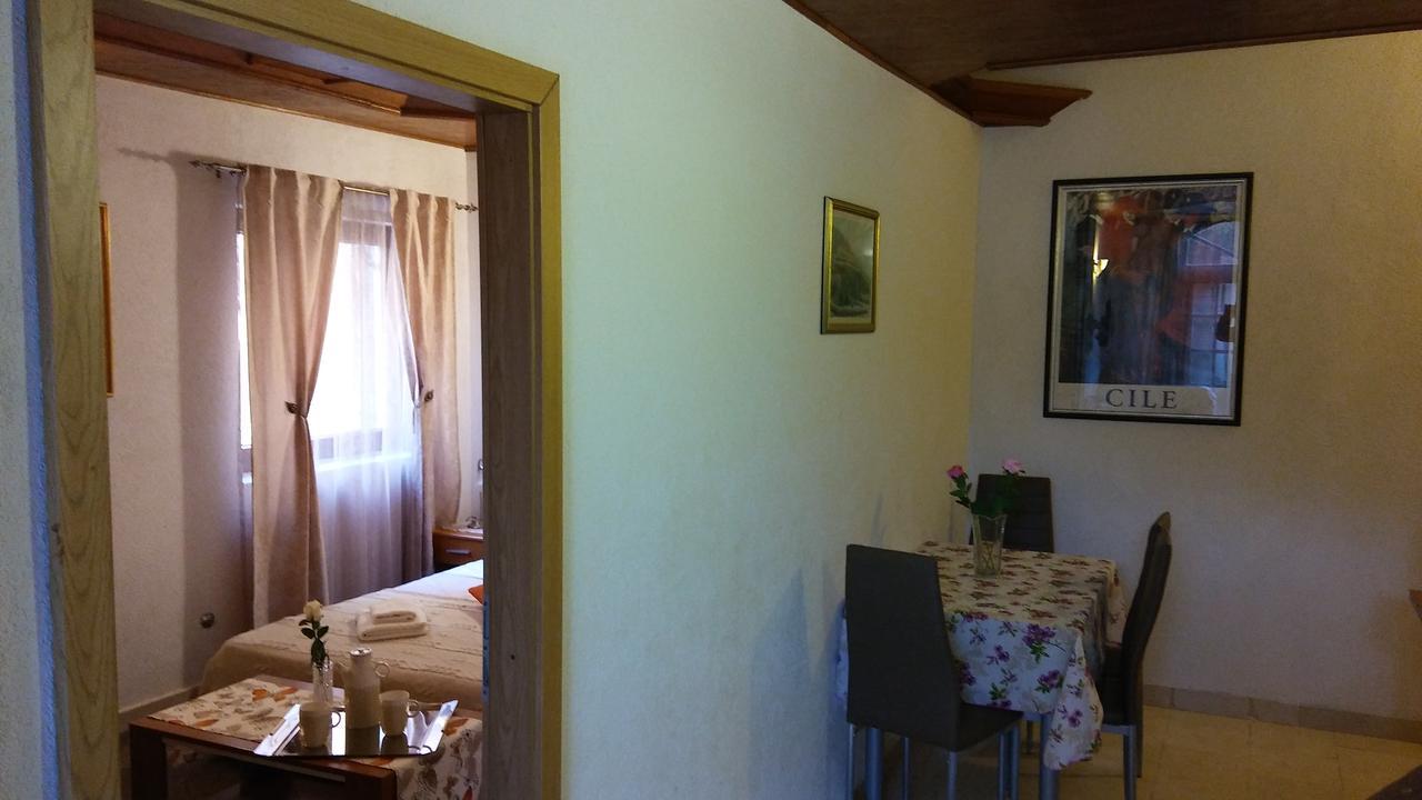 Guest house Villa Castio Petrovac Extérieur photo