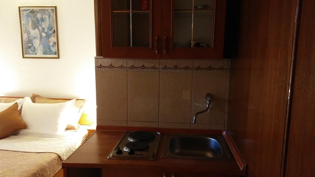 Guest house Villa Castio Petrovac Extérieur photo