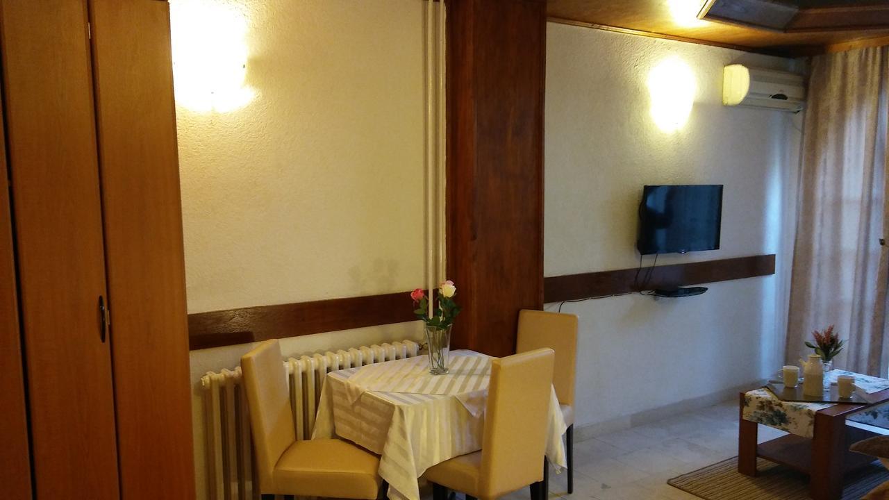 Guest house Villa Castio Petrovac Extérieur photo
