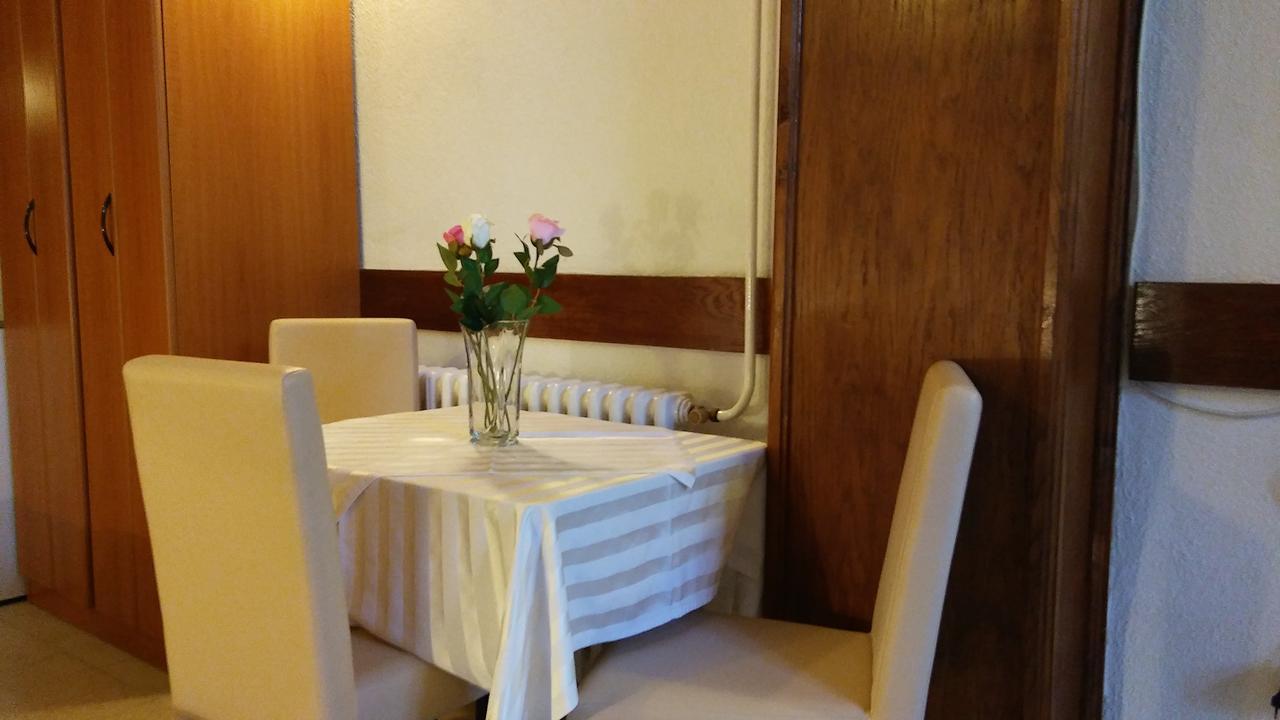 Guest house Villa Castio Petrovac Extérieur photo