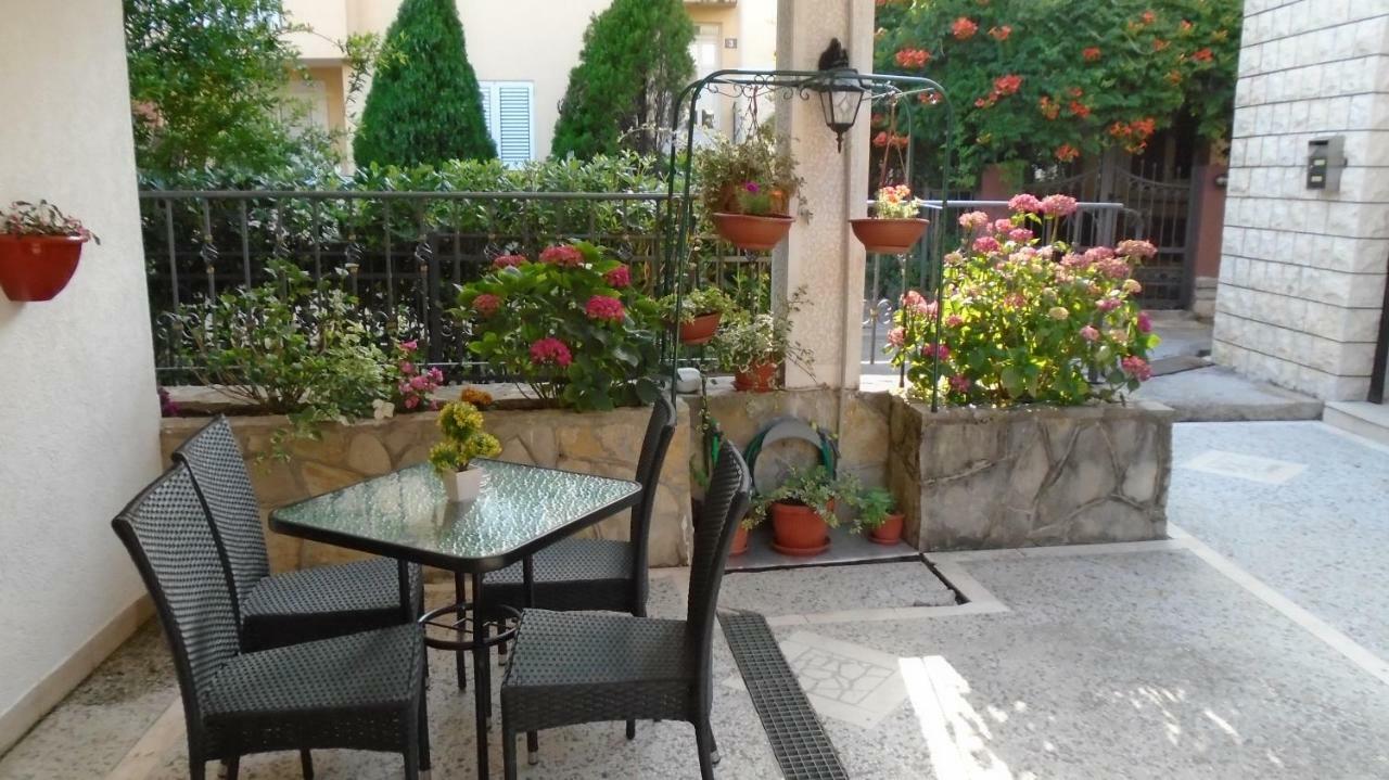 Guest house Villa Castio Petrovac Extérieur photo