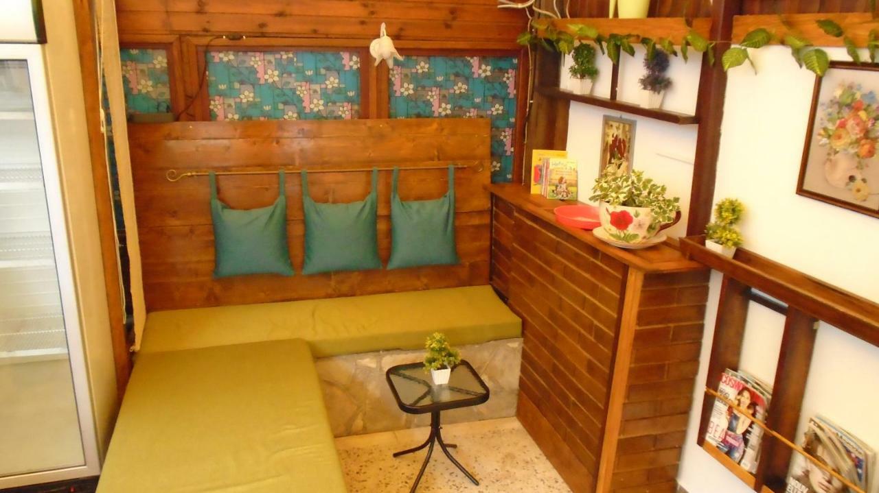 Guest house Villa Castio Petrovac Extérieur photo